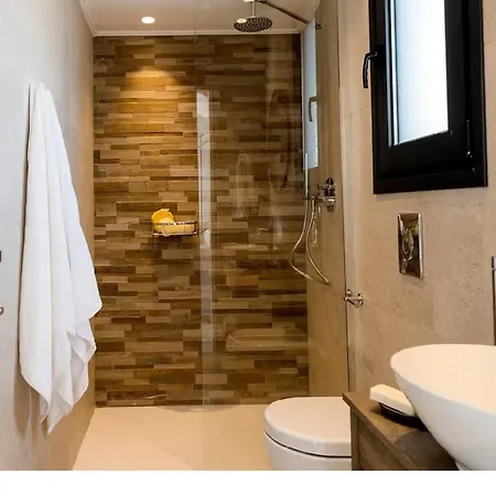Hillos Guest house *